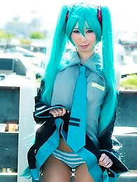 While other ero cosplayers only like to tease, Miku Oguri wants to bare all under her vocaloid costume.