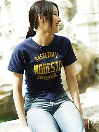 Natsuki Harada Asian is sexy and elegant during her photo session