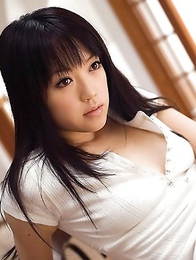 Nazuna Otoi is extremely hot, so her gallery is really awesome