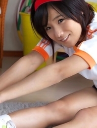 Japan teen Yuzuki Hashimoto does gym exercises and enjoys ice cream