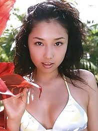 Yoko Mitsuya busty Asian posing outside in her black bikini