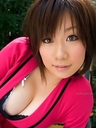 Hanano Nono booty is looking like a sexy round heart