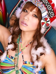 Maomi Yuuki is wild creature with sexy legs and hot cans