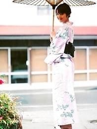 Nozomi Sasaki is so sensual while spoiling her titties