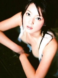 Nozomi Sasaki is so sensual while spoiling her titties