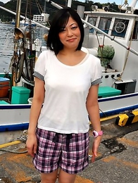 Hot Japanese lady Rika Shibuki