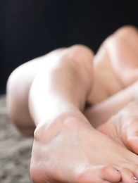 Mature guy sucks on Katou Tsubaki's toes while she gives him a great handjob