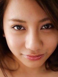 Amazing and sexy Japanese av idol Mei Matsumoto shows her silky beautiful body