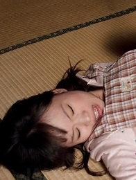 Hot An Kanoh has hairy slit rubbed and sucks