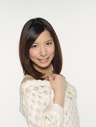 Kurara Makise looks so hot in a white sweater