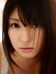 Beautiful and sexy Japanese av idol Rio Ogawa shows her amazing body to show
