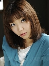 Hot Juri Kitahara shows round tits with big