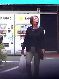PissJapanTv - Japanese Piss Fetish Videos - A Yellowed Reflection