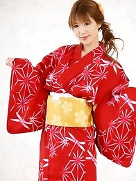 Redhead japanese babe Ai Kurosawa in kimono shows her big tits