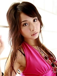 Teen Tomoe Hinatsu in mini skirt