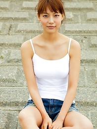 Saki Aibu in blue dress is so sexy doing soap bubbles