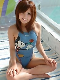 Sexy and luxurious Japanese av idol Mai Miyashita shows her nude body wearing swimsuit