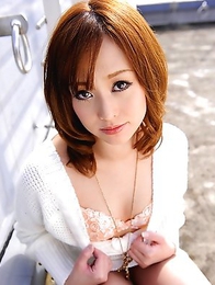 Miina Yoshihara shows her vagina