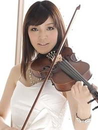 Sexy Yuria Tominaga is violonnist and slut
