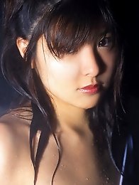 Saucy asian babe shows off her sizzling hot and delicious body